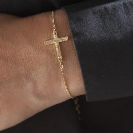 bracelet-croix-targaryen