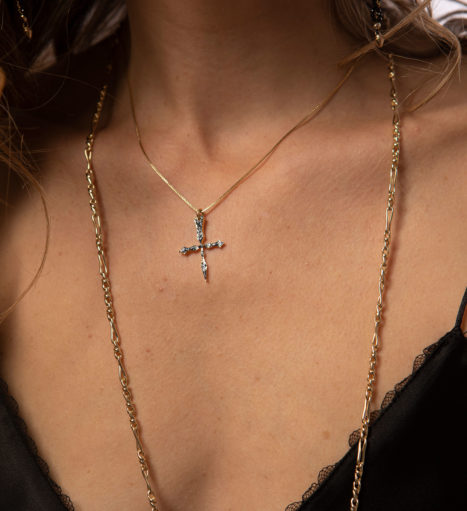 Le Collier Croix pailletée Noir